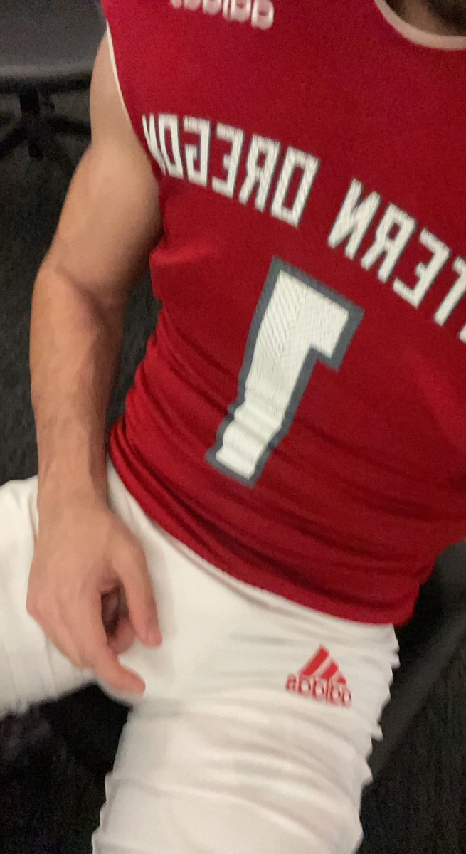 _Miguel_Rubio's tweet photo. I had amazing time visiting Western Oregon University, AND after great conversation with @MattOverlin @ArneFerguson I’m excited to say that I have been offered by @WOU_Wolves ! #AGTG #Savagenotaverage @JustinLeathers @ickeywoods83 @CoachRubidoux @Ralph_Lam21 https://t.co/nabhQN56am