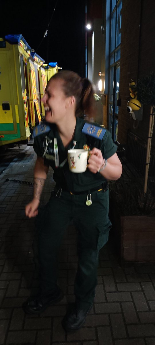 Great first two student placement shifts, I have a cracking mentor and eca! Very lucky.... Action shot beneath, blurry but happy 😁

#student #Paramedic #shifts #happy