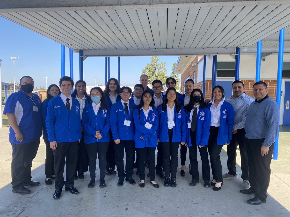 mrslealerusd's tweet image. Wishing our @ElRanchoHS Academic Decathletes the best of luck as they take on dozens of other LACo high schools today! The Super Quiz is open to supporters in the Main Gym at 3:30pm! #BluePride #AcademicDecathlon