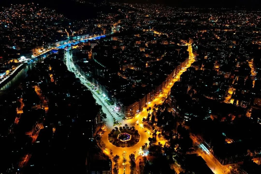 Antakya night... 🪔

📸 @OzanEFEOGLU
#thisishatay
#türkiye #turkey #hatay #antakya #iskenderun #arsuz #belen #dörtyol #samandağ #defne #kırıkhan #reyhanlı #altınözü #hassa #erzin #payas #yayladağı #kumlu #antioch #showmeturkey #comeseeturkey #yourshotphotographer #anadoludabiryer