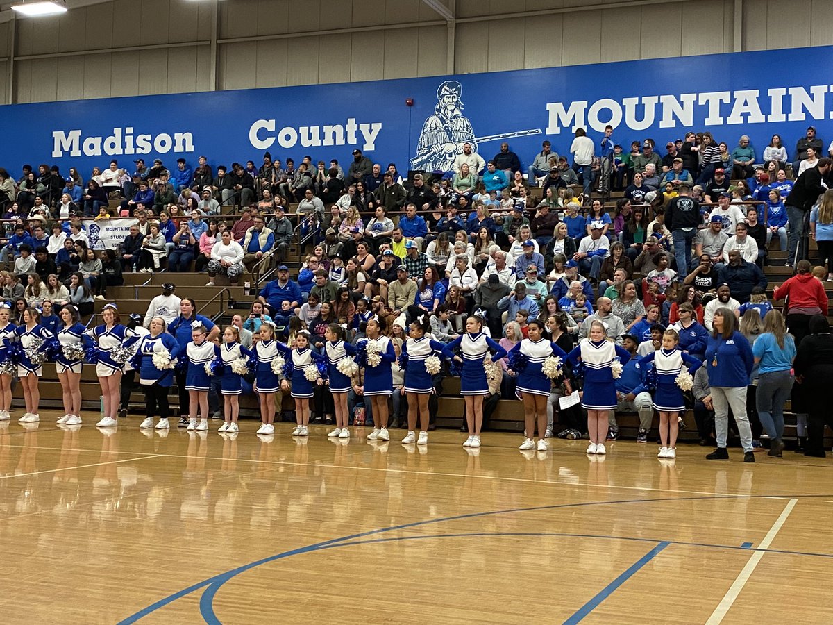 madisonpride's tweet photo. Huge thank you to Madison County Parks & Rec and everyone who came out for our basketball game last night! It was an amazing atmosphere!!#MadisonPride 🔵⚪️🔵⚪️ https://t.co/09LcNRHDGb