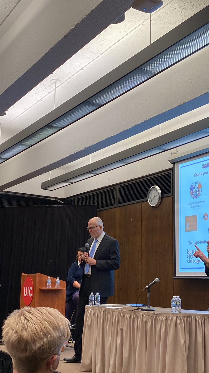 Paul Vallas: “<a href="/cta/">cta</a> is in free fall” #chicago #cta  watch live: youtube.com/watch?v=5oR6ux…