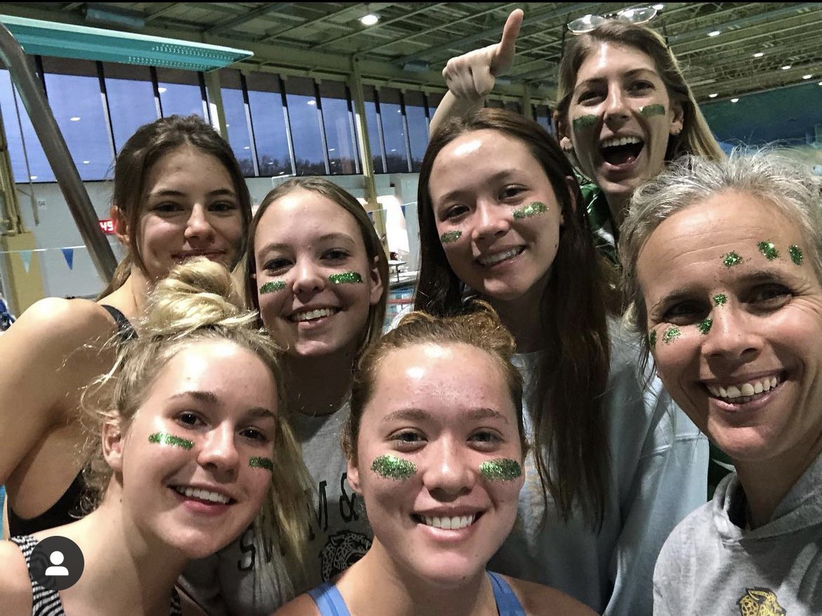 FCSwimandDive's tweet photo. Night 2 of Districts! Night 1 saw TONS of best times, a  regional qualifying time by Maddie Du and a SCHOOL RECORD by Jax Steider in 100 back (53.82) #wearefc @FCjagsathletics @FallsChurchHS @FCHS_Boosters https://t.co/tH04oWn6st
