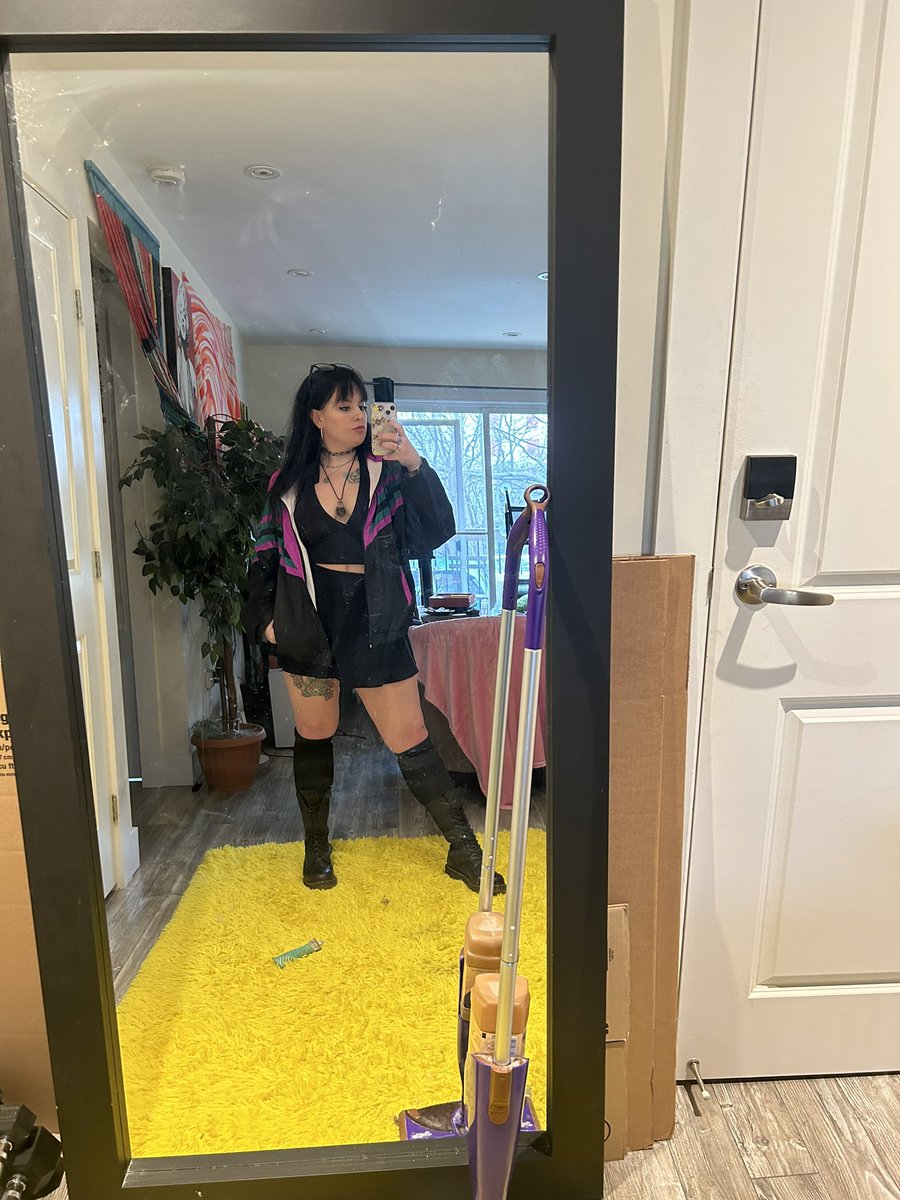 scarkween's tweet photo. @OnlyFansHero Free page! Would love to connect with new people. 🥰 

https://t.co/7ovmbQPxnn

#nsfwtw https://t.co/JGzRw6HtRG