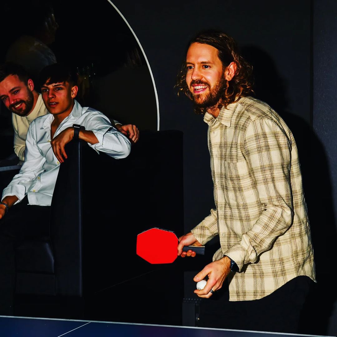 ocsebvettel's tweet photo. We have been blessed with some ping pong 🏓🥰

#ROCSweden #Vettel #SV5 https://t.co/h1FlaRjefj