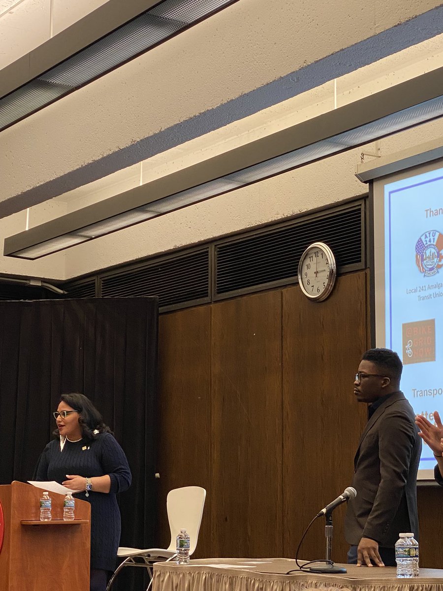 ChicagoJwJ's tweet photo. Now Ja’Mal Green: Chicago should have a model transit system…eventually free”#SafeStreetsChiForum #Chicago #transit #cta https://t.co/9icqVzBbyh https://t.co/jaNFjsz1My