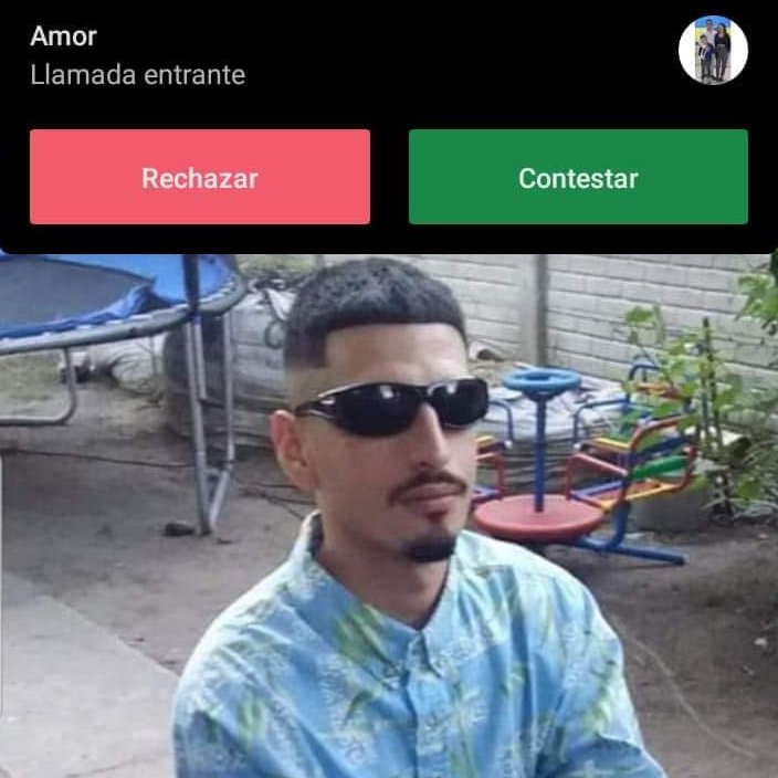 yo haciendome el boludo después de escaparme