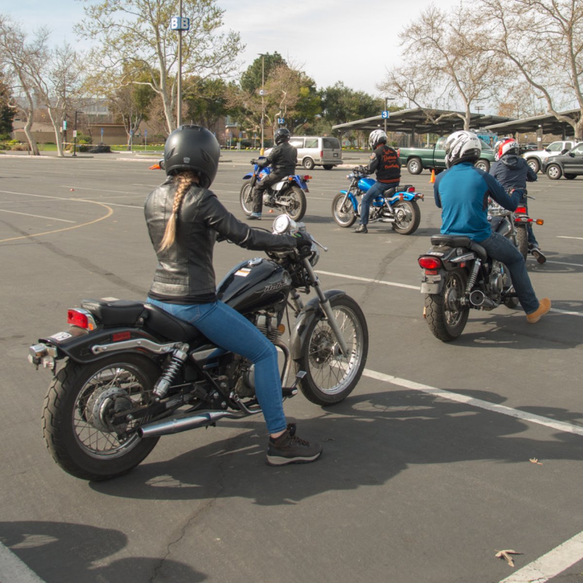 2WheelSafety's tweet photo. Since 1991, we've helped more than 20,000 riders learn everything from the basics to advanced techniques. You're in good, experienced hands here. https://t.co/vRu1RBVYyc