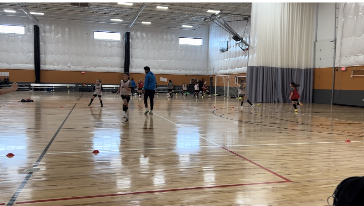 cincyunited's tweet photo. CU believes in development that makes our players #PreparedforMore. One way we do that is age group training with indoor Futsal. If you are interested in development, elevating your game or a future try-out, it's for you! Find out more: https://t.co/I1eIwyWr8y #CUPagt #futsal https://t.co/xJhVmiGHOE