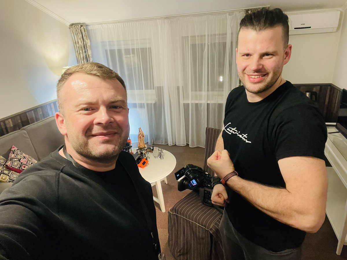 IMilovs's tweet photo. Labās granātu “astītes” no Latvijas! @Savvalas_bites 🇺🇦🇱🇻 https://t.co/4IWakvJm0h https://t.co/B9p9mPRVx4