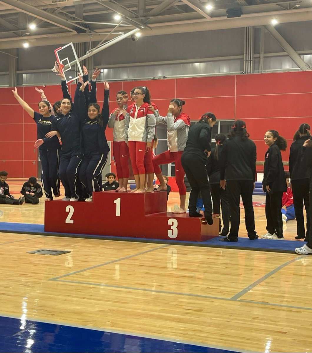 EHS_Gymnastics's tweet photo. Another great meet for our program.
Varsity Boys finished the night in 1st place and our Varsity Girls in 2nd.
โก๏ธ IG account for insights throughout our season.
https://t.co/NOkrPk26jwโฆ
#AC2W | #GoTroop
@Fchavezeptimes | @EastwoodSports
@Btorres_EHS | @ZubiateSteve https://t.co/h15atiLGvS