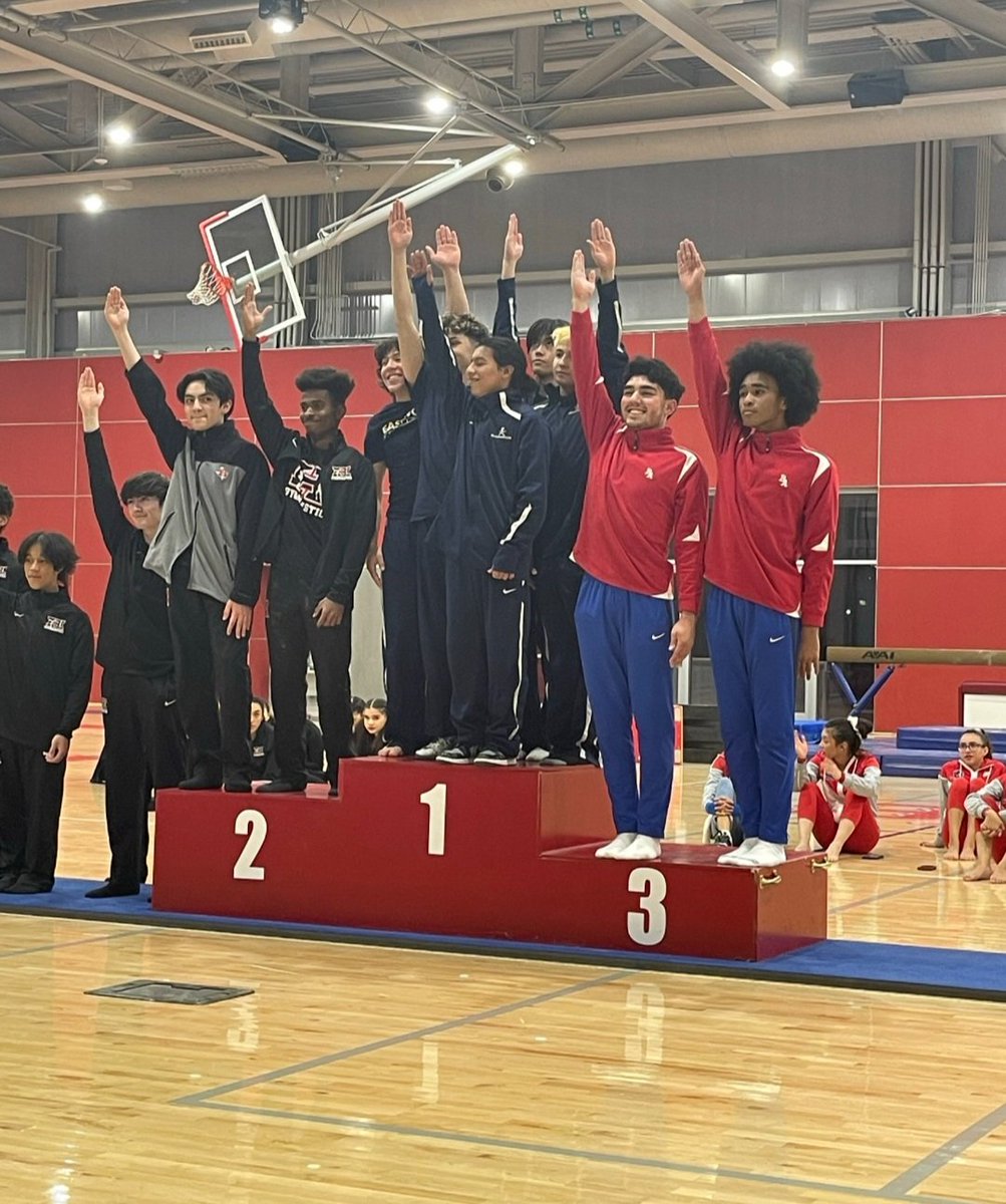 EHS_Gymnastics's tweet photo. Another great meet for our program.
Varsity Boys finished the night in 1st place and our Varsity Girls in 2nd.
โก๏ธ IG account for insights throughout our season.
https://t.co/NOkrPk26jwโฆ
#AC2W | #GoTroop
@Fchavezeptimes | @EastwoodSports
@Btorres_EHS | @ZubiateSteve https://t.co/h15atiLGvS