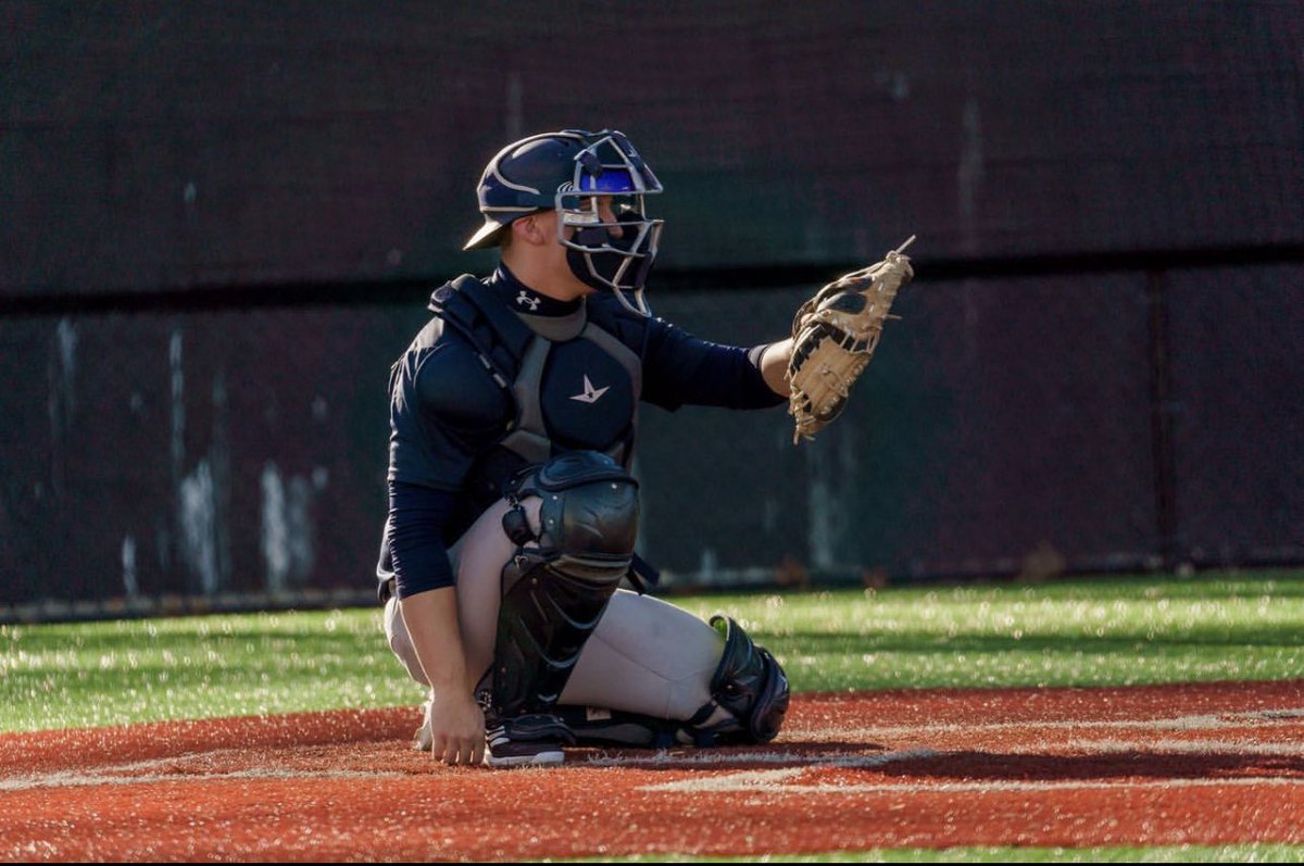 MontreatCavBase's tweet photo. We are 6️⃣ days away from the 2023 season opener!

Steve Karis, a grad transfer from Wilmington, NC, posted a .307 batting average with 9 home runs during the 2022 season. Karis was a first team all AAC member behind the plate. 

#CavClan⚔️ https://t.co/gs1EAZoZEL