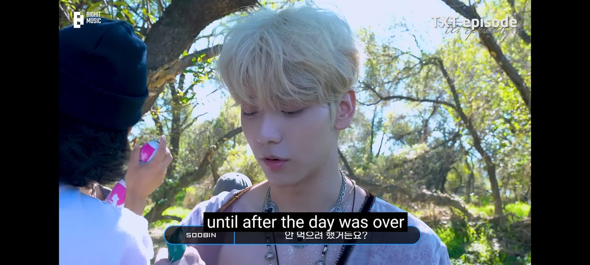 ryvuttron's tweet photo. Don forget about soobin fatphobic: [thread]

Here we have soobin being anorexic and fatphobic, this video is in their channel, I wonder what he thinks about his chubby fans...:(

#soobinfatphobic https://t.co/FF7LcQG3rk