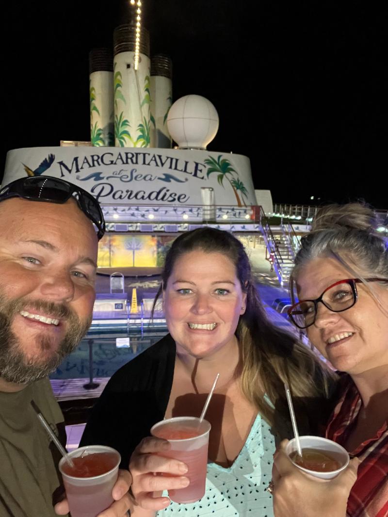MsPenaRocks's tweet photo. I’m a finalist in Margaritaville at Sea’s Story Contest. Help me rally votes: https://t.co/fZGxW8oSyW https://t.co/JHb8ghlOOf