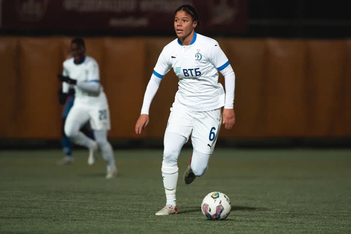 kaylanwilliams's tweet photo. New club , new atmosphere , getting ready for the 2023 season 💙🤍 #fcdynamomoscow 💃🏽🫱🏽‍🫲🏼 https://t.co/KnktVTPJlm