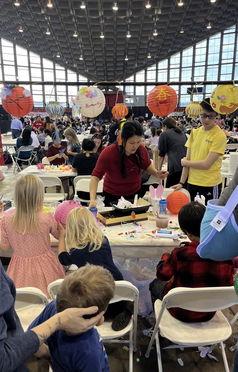 chouchoutv's tweet photo. Triangle’s largest Chinese New Year Festival is back for first time in 3 years! Celebrating Year of the Rabbit with performances, food and displays at Dorton Arena. Needed this. ❤️🧧#TACAS #unity #hope #LunarNewYear https://t.co/GzC4kzg7eP