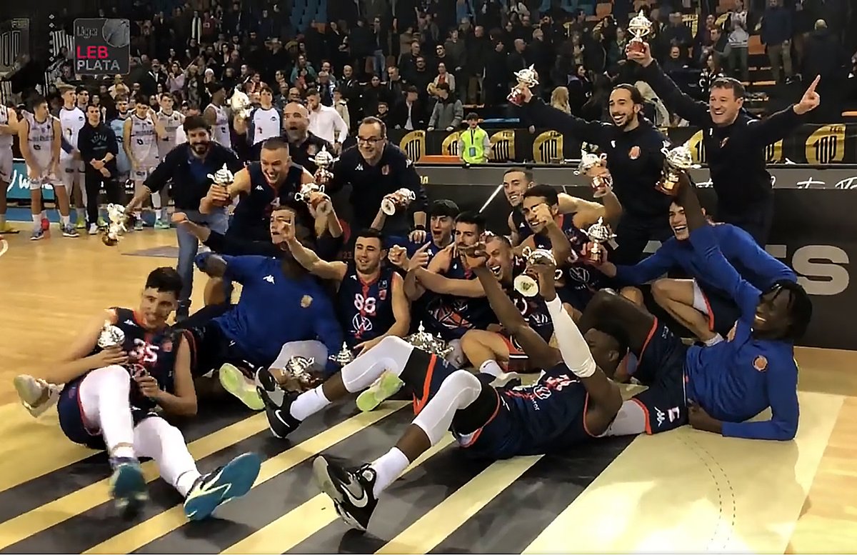cb_tizona's tweet photo. 🏆 ¡¡¡CAMPEONES!!!🏆

💙🗡️🏀
#SomosTizona
#ForjandoLaLeyenda
#CopaLEBPlata https://t.co/2ylMXezcAe
