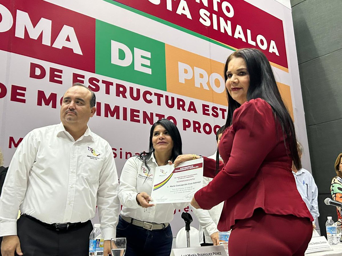 luzmiazul's tweet photo. Hoy se realiza la toma de protesta de la estructura de @MProgresistaMex en Sinaloa por Distrito, el apoyo a @m_ebrard se vibra en todo el territorio del país. 🙌🏻💫🍀

Miles de mexicanos se unen a la voz de #ConMarceloSí continuidad con cambio!

Vamos a ganar la encuesta 😌 !! https://t.co/JSXi9fIMrj