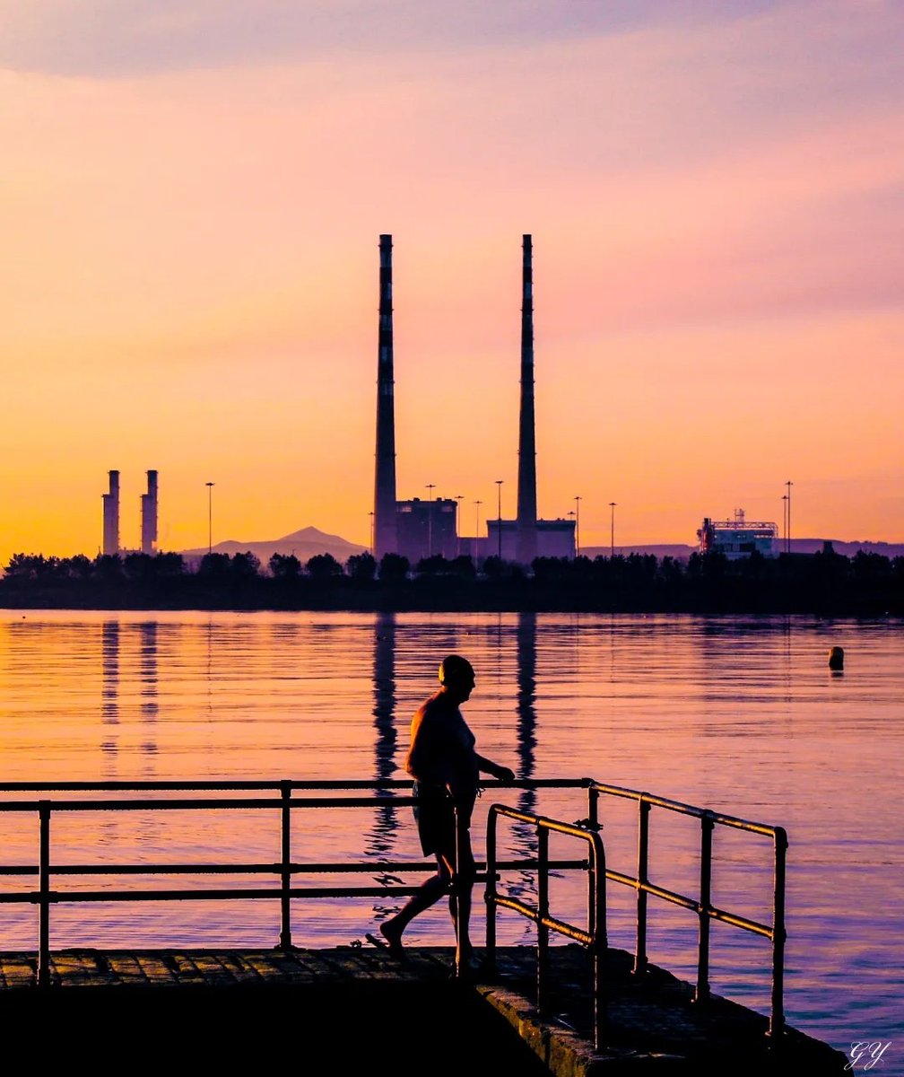 PhotographyGy's tweet photo. @LovinDublin @VisitDublin @Dublin_ie @discoverirl @IrelandB4UDie @Failte_Ireland @DiscoverIreland @loveclontarf_ie @FollowIreland @IrishTimes @TourismIreland @OldDublinTown https://t.co/RXJ1jzEEmo