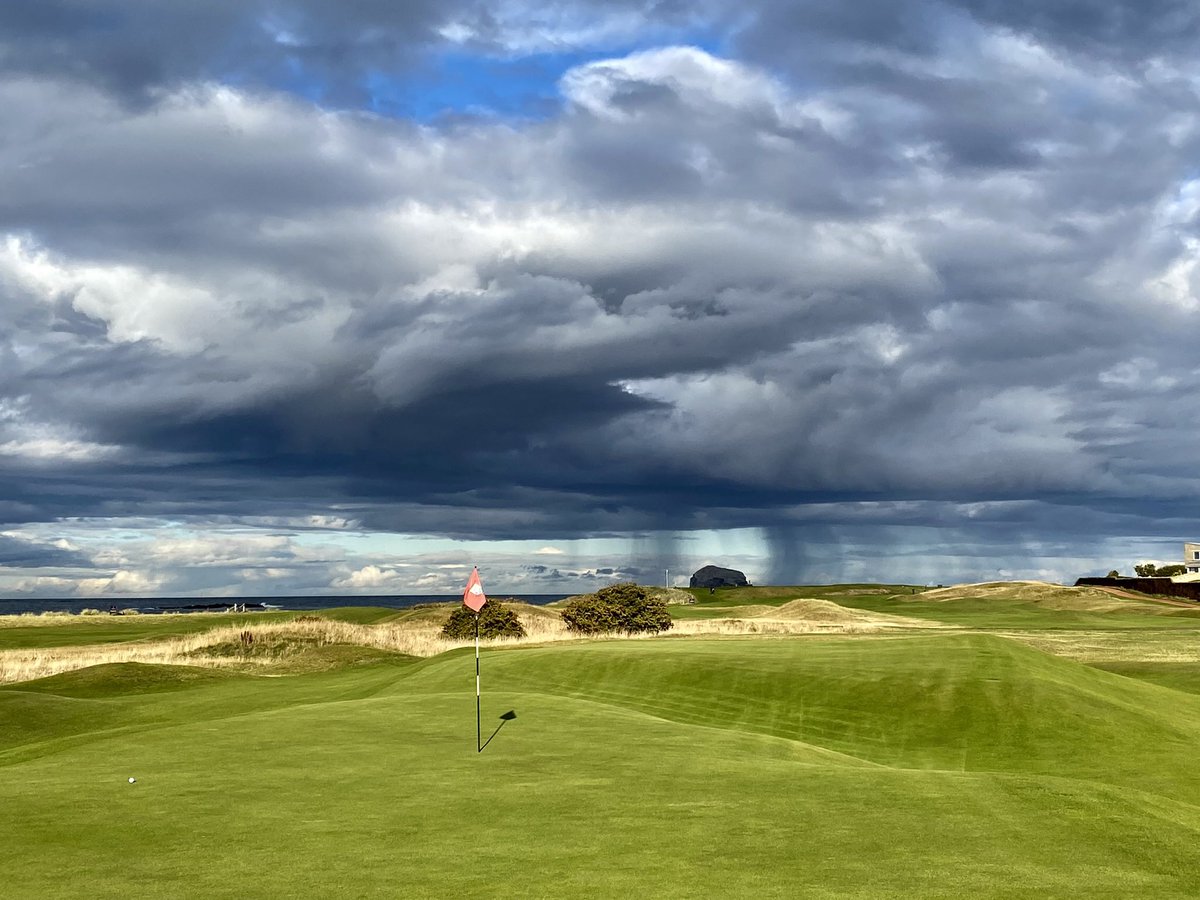 TBucks23's tweet photo. @PGA I couldn’t caption your pic so came up with one of my own. #@NorthBerwick_GC https://t.co/AsBtIoPrCb