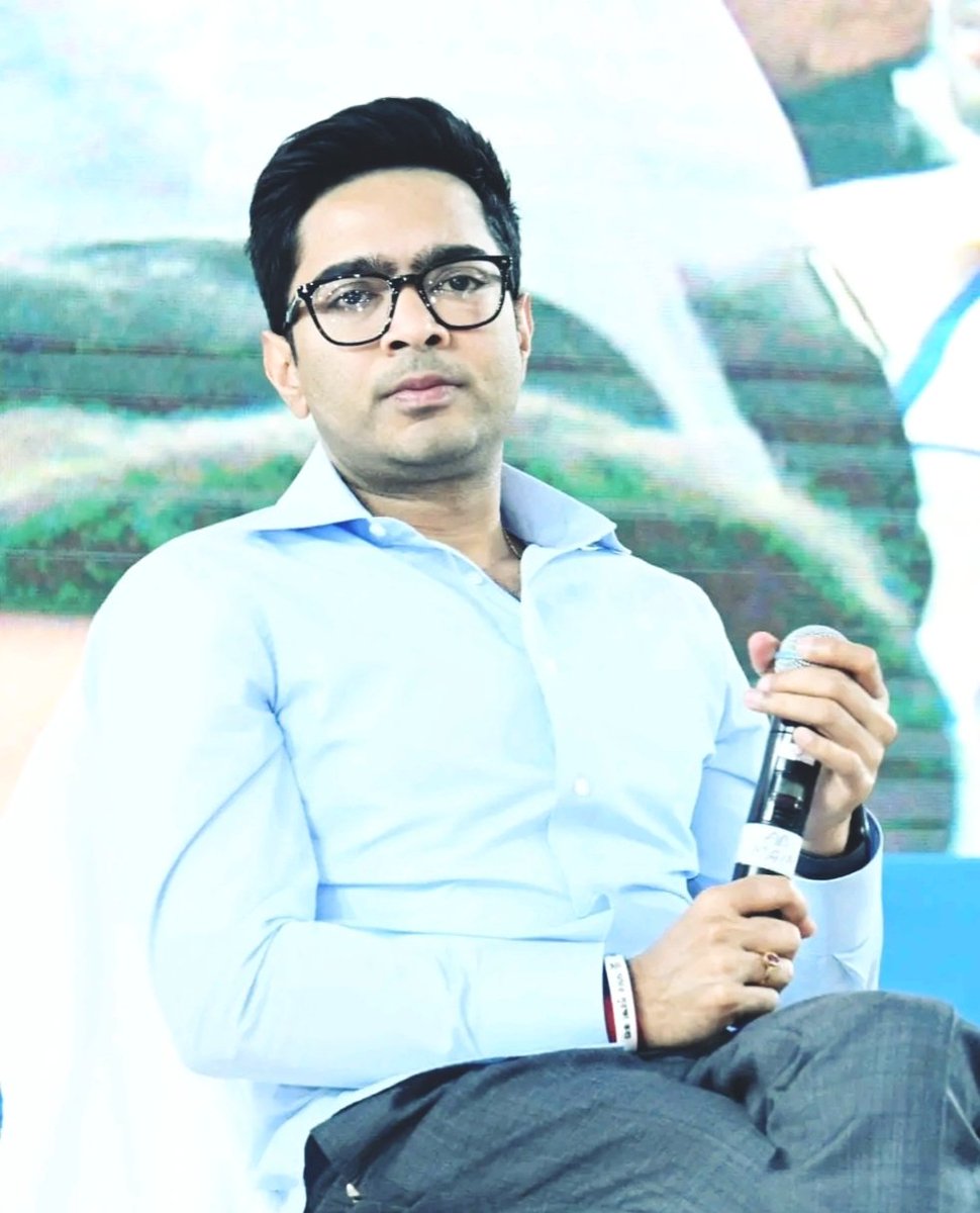 sumanaitc7's tweet photo. " #মানুষের_ক্ষোভ #আমাদের_আশীর্বাদ "
                               ........🅰️🅱️

@abhishekaitc https://t.co/IejXmfAmgY