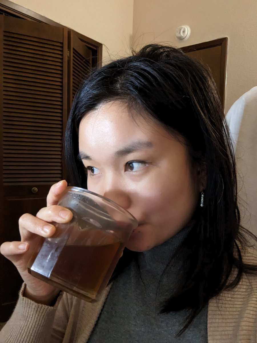 rurinagamer's tweet image. Black tea + genmaicha😍😍
Back to work! Currently editing 3 videos hahaha before I pack up my PC! #movingSoon