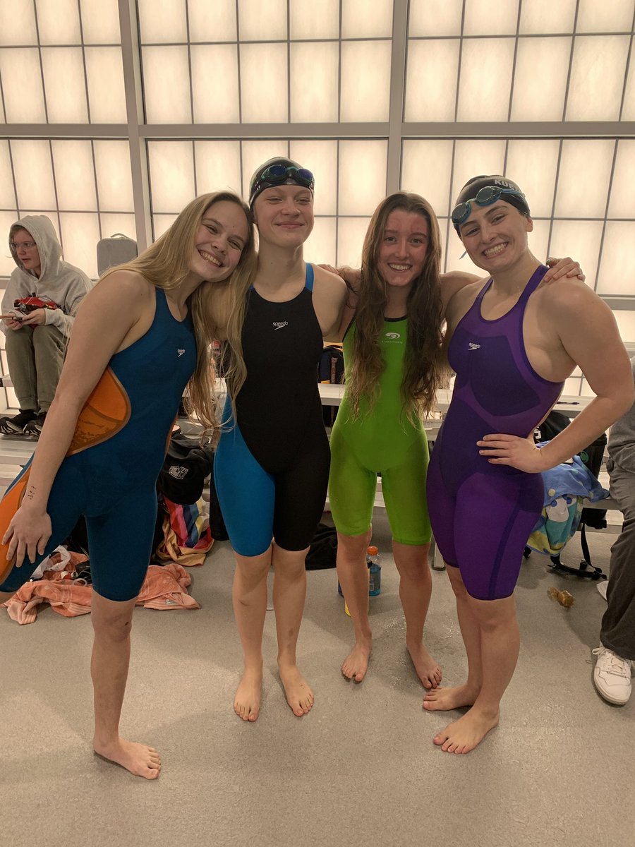 Congrats Little Miami HS Swim team broke the Girls 400 free relay record with 4:02:82. Way to go Cherry, Greulich, Woolfe, Keutemeyer!!  #lmswim #lmpanthers
