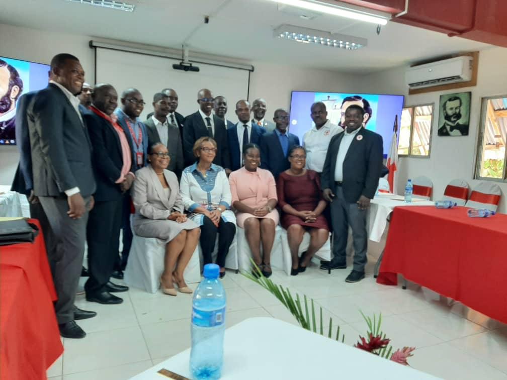 JeanGuiteau's tweet photo. Ths Jan. 28  marks a new chapter in the history of @KwaWouj : the swearing-in ceremony of our new Pdt. M. Guëtson Lamour. He is a young leader who has risen to the top position. 
A new Board of Directors was also elected today. 
Congrats to Pdt. Lamour &amp; to all Board Members.👌🏽 https://t.co/n4A9DGtSIl