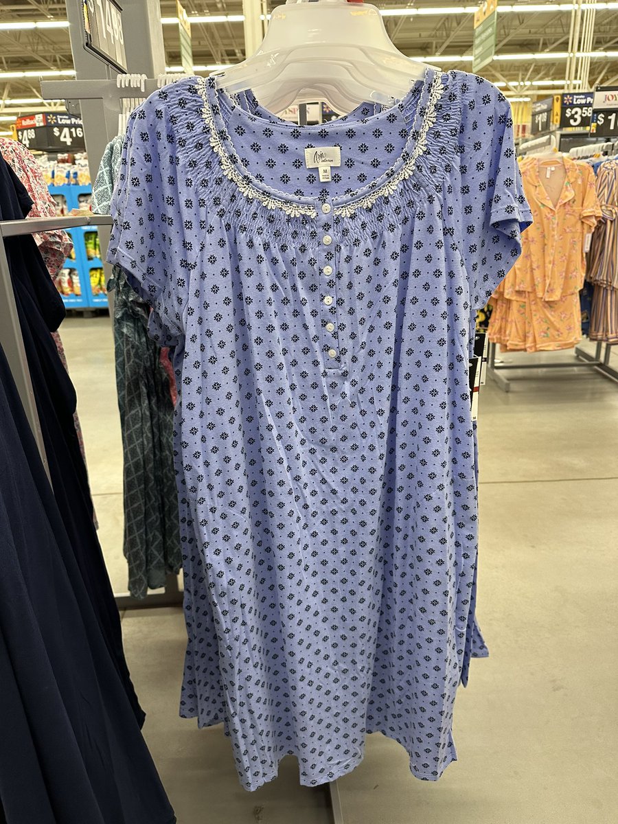 ulovewendy's tweet image. #WashedTwitter IT HAS POCKETS 🥹