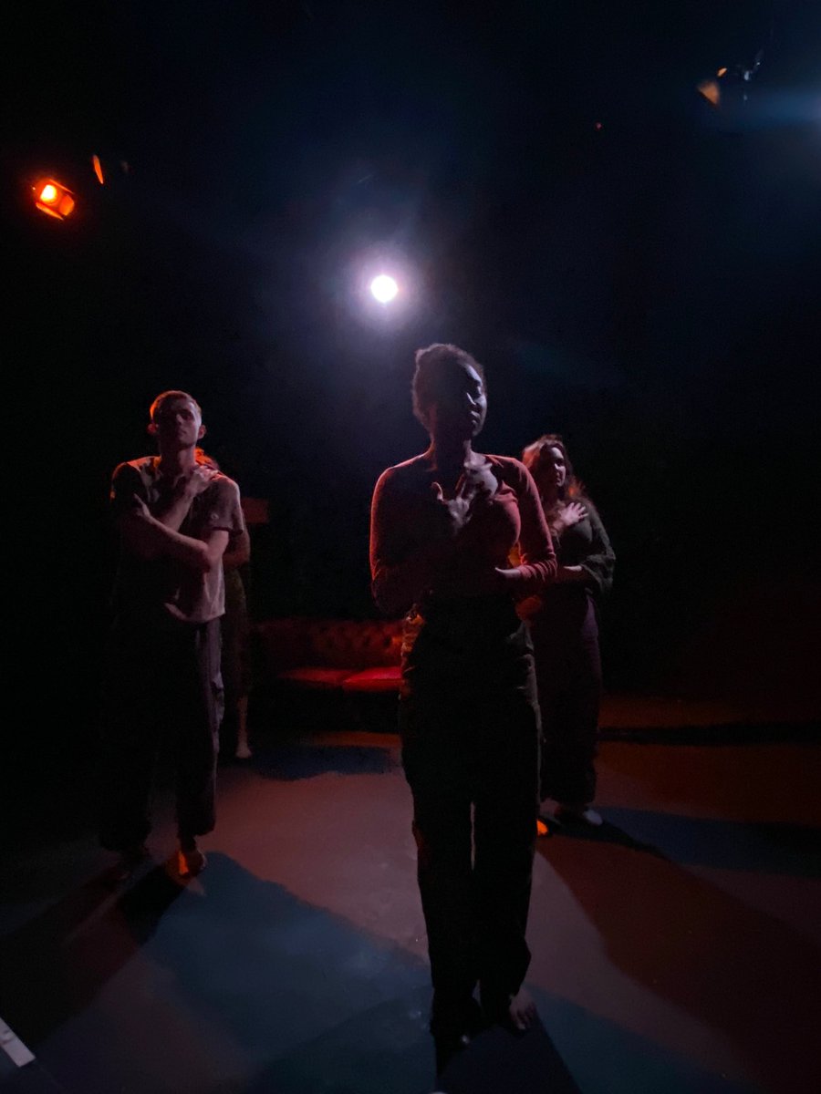 Elsewhere_P's tweet photo. Exactly 1 week until we open!!

Catch us at The Studio @VAULTFestival on 4th Feb

If you like physical theatre, spoken word, and a little bit of nostalgia, then you’ll like us ✨ https://t.co/sIv6o9tMvv