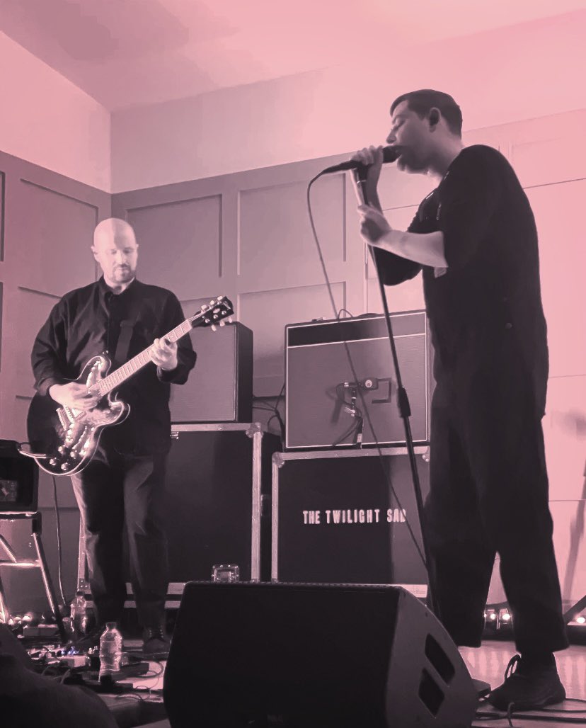 B79Haze's tweet photo. Forever favourites @thetwilightsad 🖤❤️ https://t.co/Q19MY3R3mf