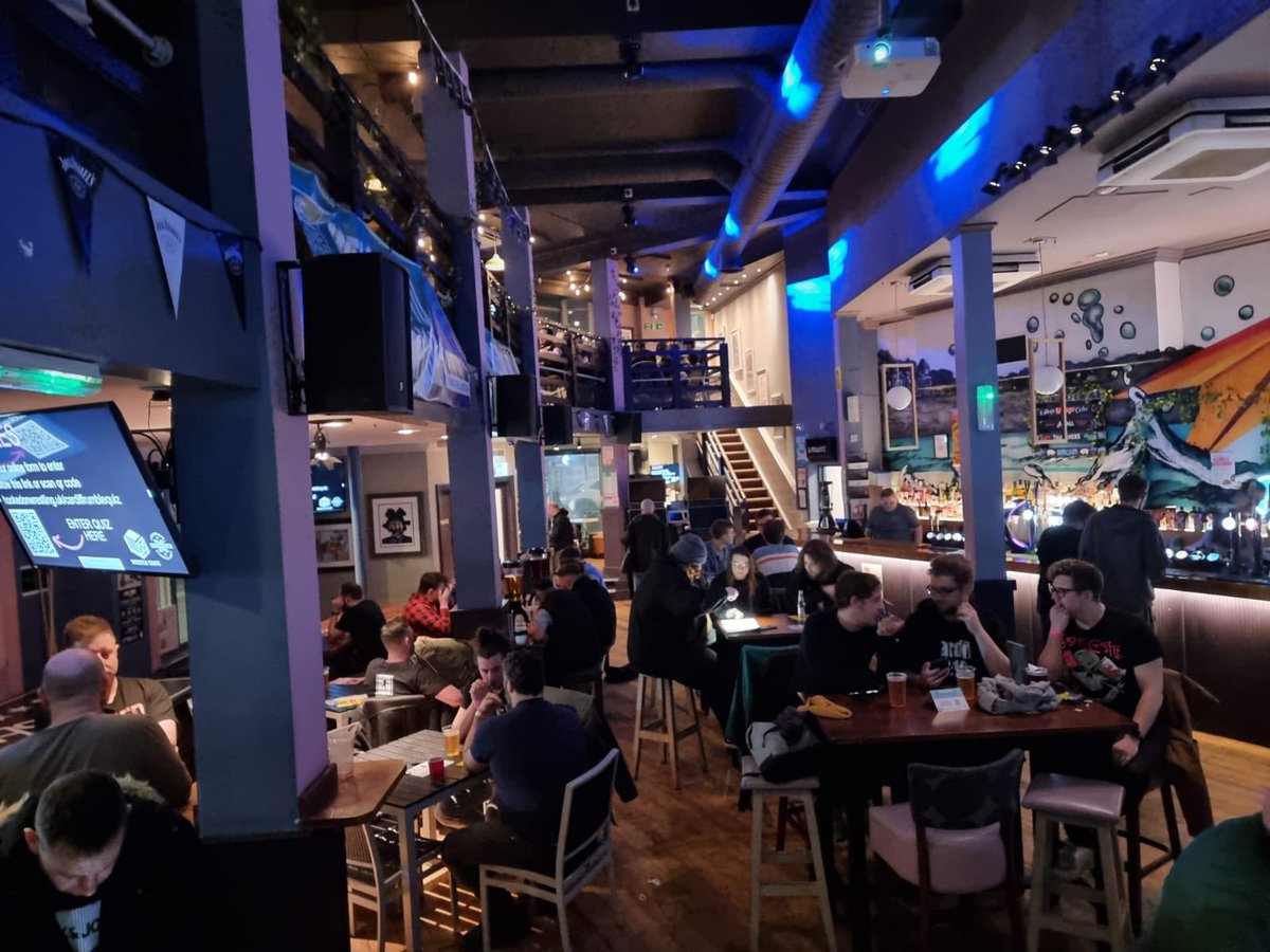 TheLanceCook's tweet photo. The second part of the evening starts here at Gassy’s. The road to Wrestlemania starts now @HOWrestlingUK #HOW10 https://t.co/3TPmcw90dA
