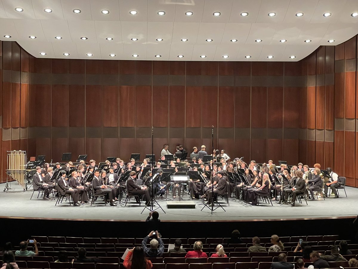 JesuitMusic's tweet photo. Bravo! Jesuit Ursuline Ranger Band and Orchestra musicians after a fantastic performance at TPSMEA All State weekend! https://t.co/3QRA0Tb5v1
