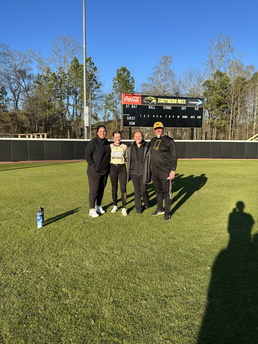 Thank you <a href="/NataliePooleUSM/">Natalie Poole</a> for a great camp! I enjoyed getting better and meeting your girls! <a href="/lavoodooallen/">Louisiana Voodoo Allen 18U</a>