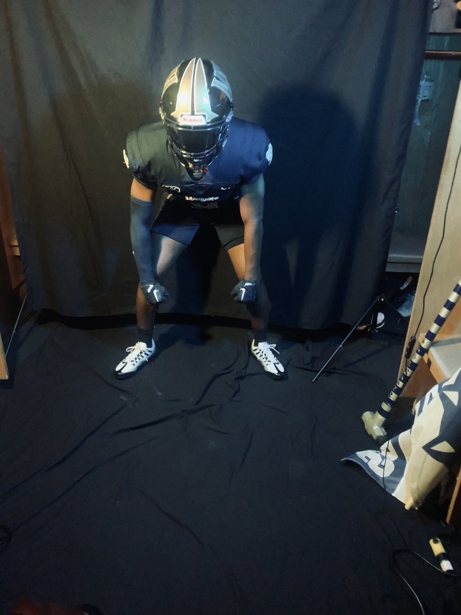 SirrStay's tweet photo. Had a great visit today at Wingate university @WingateFb @CoachUlassin @Reich_WingateFB @RockJordan15 @ScooterRisper @BallSoHardFam1 https://t.co/gmSL9vZzjX