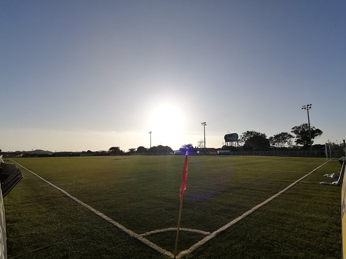 SÁBADO DE SEMIFINALES ⚽🔥

Hoy se definen los finalistas para la Gran Final del II Campeonato Provincial de Fútbol de Veraguas Centro 2022-2023 ⚽

Los Halcones vs. La Familia - 6PM

Calle del Río vs. Dinamo - 8PM

🏟️: Complejo Deportivo Rafael Rodríguez
📍: Atalaya
🎟️: B/. 1.00