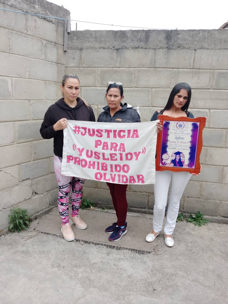 manuelita1504's tweet photo. #28En
Caso Yusleidy Salcedo
Si no hay pruebas que presentar en el debate oral, la nefasta consecuencia sería sentencia absolutoria. Quedaría impune el aberrante delito cometido Sería por irresponsabilidad del aparato jurisdiccional de Barinas Circuito de Violencia contra la Mujer https://t.co/T1laYW0WNz