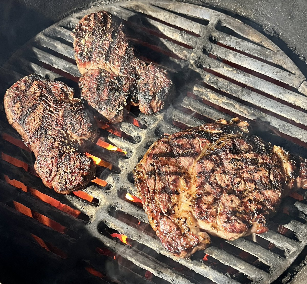 1_Proud_Dad's tweet image. Beef, it’s what’s for dinner  #beef #filet #ribeye #angus