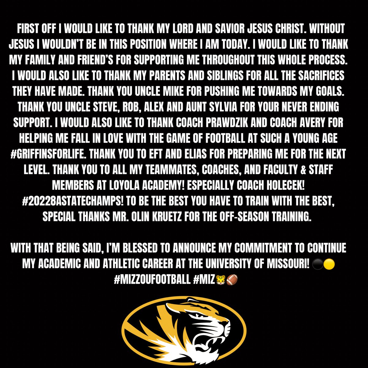 mkostantonov55's tweet photo. Committed to the ZOU!!!🖤💛 #Mizzou   
#MIZ #SEC @JaredRussellMIZ @mjohnson7672 @CoachDrinkwitz @MizzouFootball @AllenTrieu @EDGYTIM @EliasKarras @olin_kreutz @OLMafia @Loyola_FB  #MizzouFootball https://t.co/98ZiDWpLCk