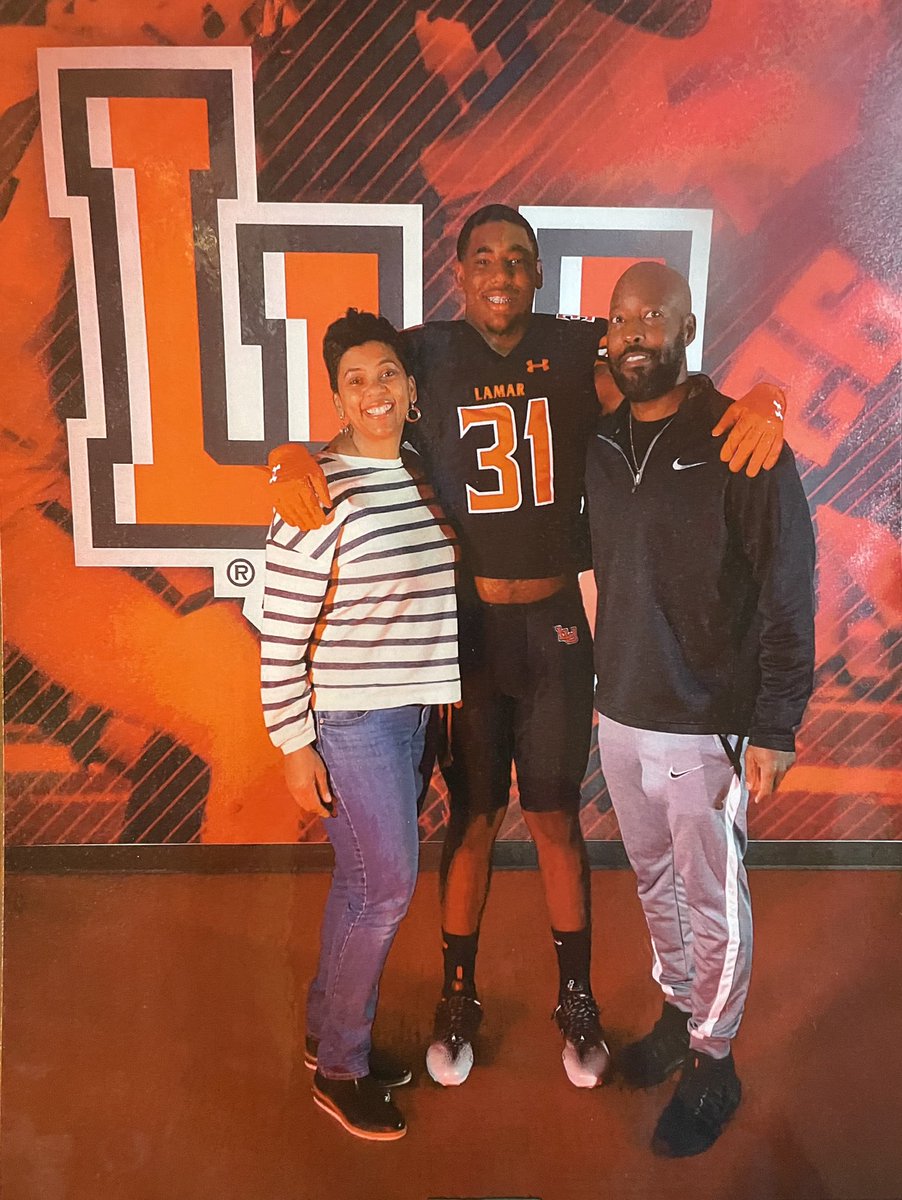 After a great visit and conversation with <a href="/CoachRossomando/">Peter Rossomando</a> I’m blessed to receive an offer from Lamar University!!! <a href="/_CoachZo_/">Lorenzo Jackson</a> <a href="/coachcedric/">coachcedric</a> <a href="/Coach_LaFavers/">Rick LaFavers</a> <a href="/CoachKScholz/">Kevin Scholz</a>