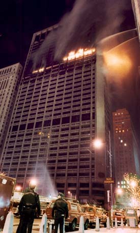 NAofSFM's tweet photo. On 2/23/91 a fire at One Meridan Plaza in Philly killed 3 ffs. Workers left oil-soaked rags which ignited &amp; then set fire to nearby solvents. Efforts were hampered by loss of power to the bldg &amp; improperly adjusted pressure release valves on standpipes. #FireHistory #NeverForget https://t.co/0IC2mononR