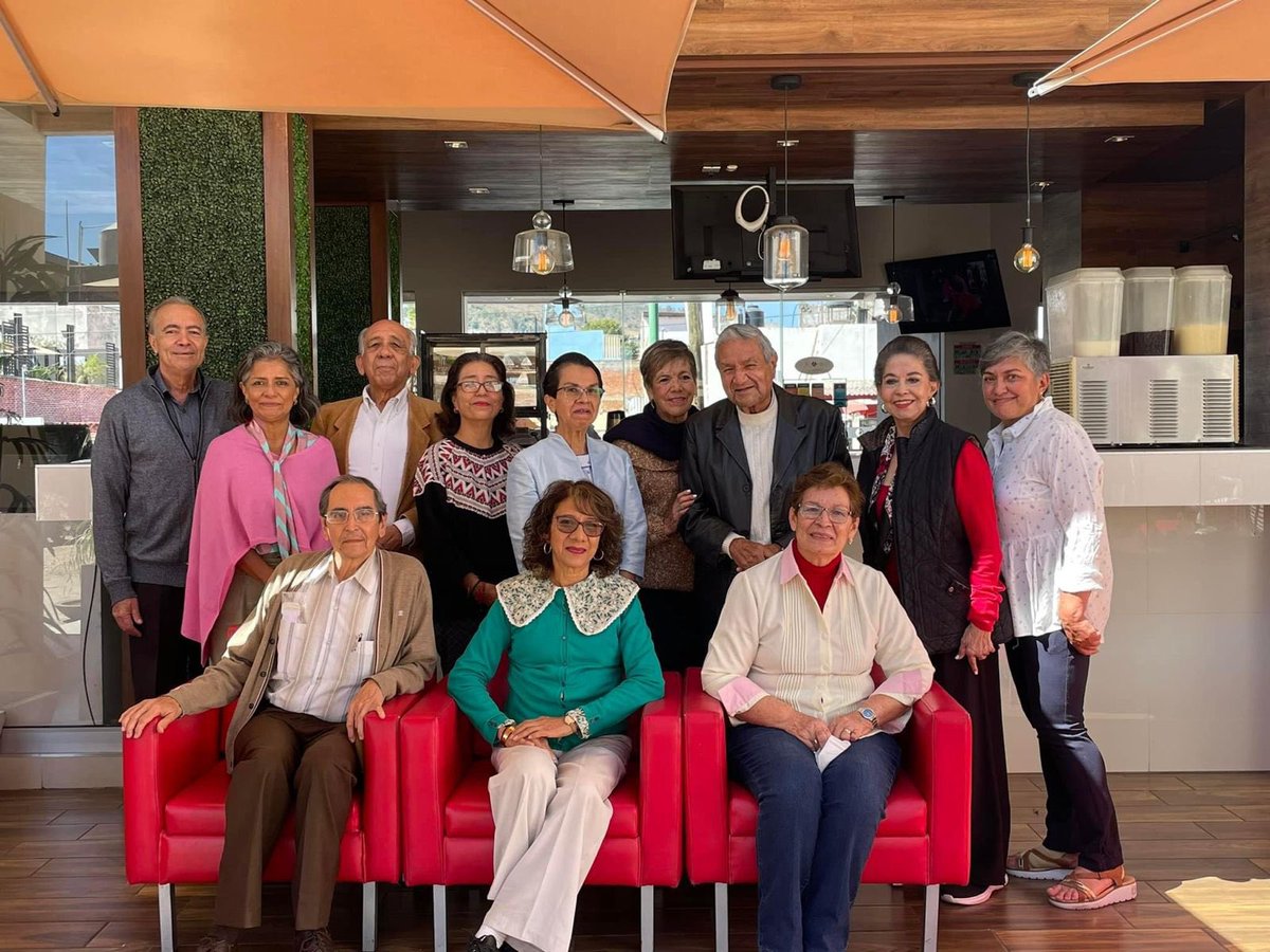 50mas1Oax's tweet photo. Felicitamos con mucho orgullo a nuestra integrante @zendejascvl, por su nombramiento como Vicepresidenta del Seminario de Cultura Mexicana Corresponsalía Oaxaca.

¡Enhorabuena y mucho éxito!👏🏻💜 https://t.co/3DxWePl78q
