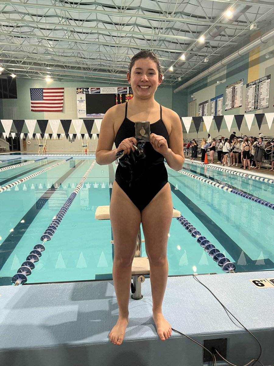 100 breaststroke top 6 finish, Carmelita 6th place!