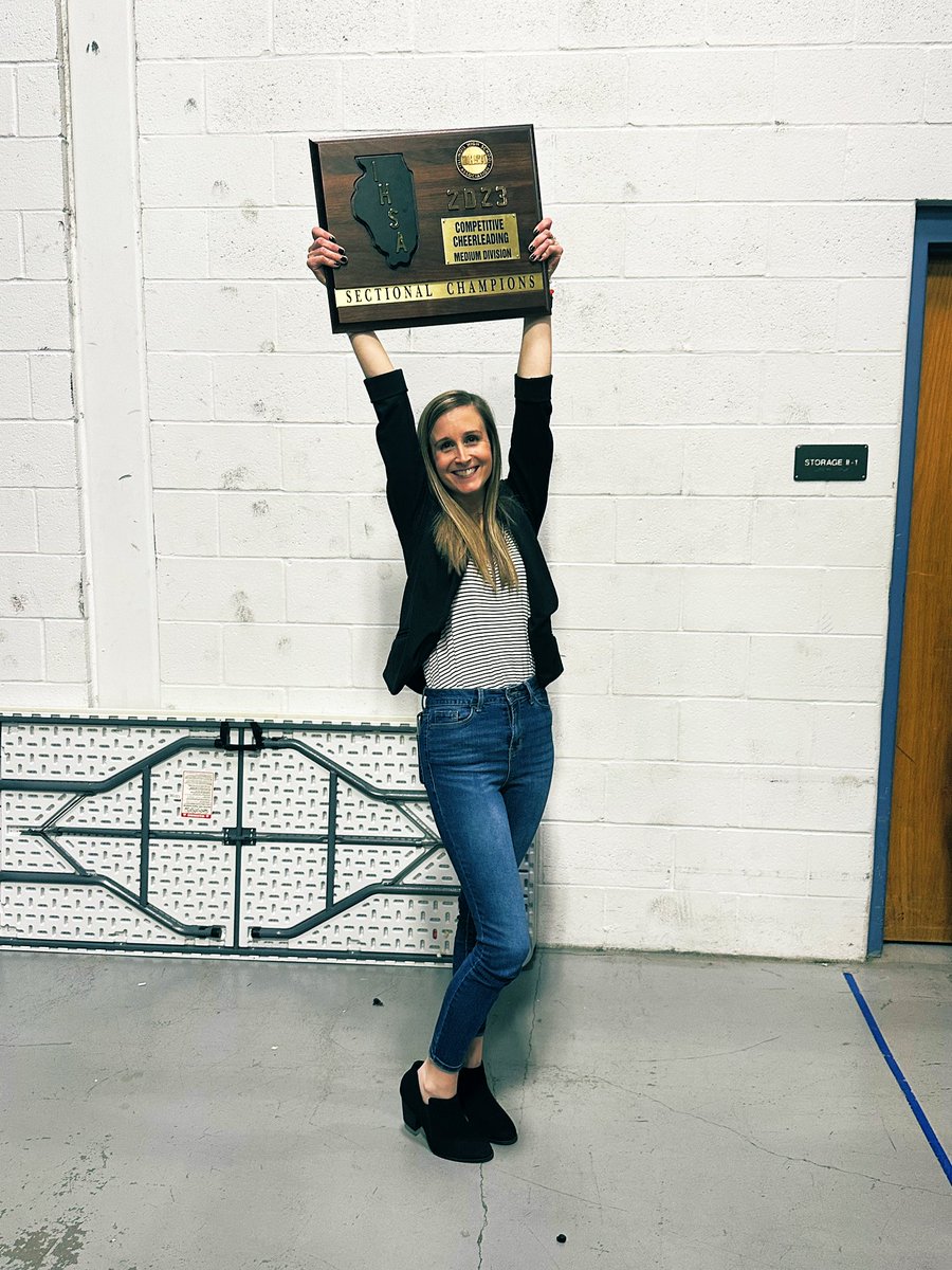 2023 Sectional Champions in the medium varsity division! So incredibly proud of these ladies! 🧡