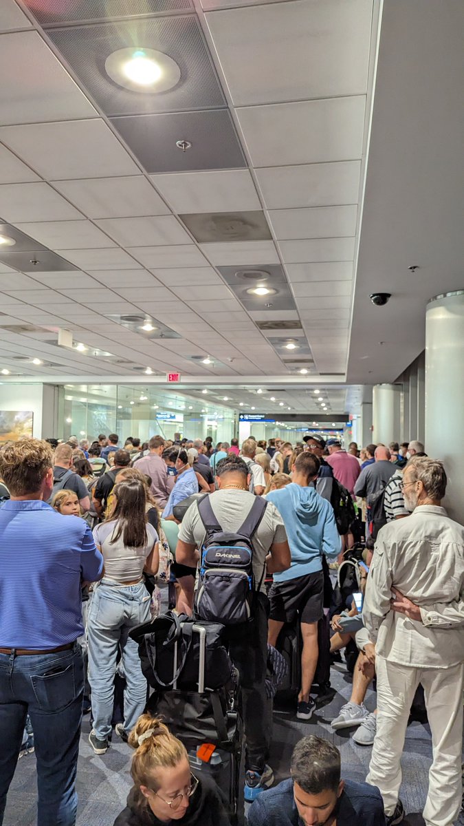 mark johnson // quantreau tweet media