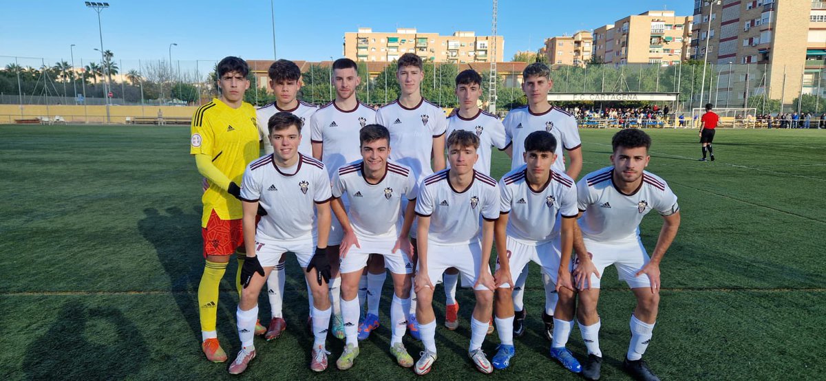 Ferpadillaa1's tweet photo. Que no pare!🤍🦇 @AlbaceteBPSAD https://t.co/PMmLzSK3jT