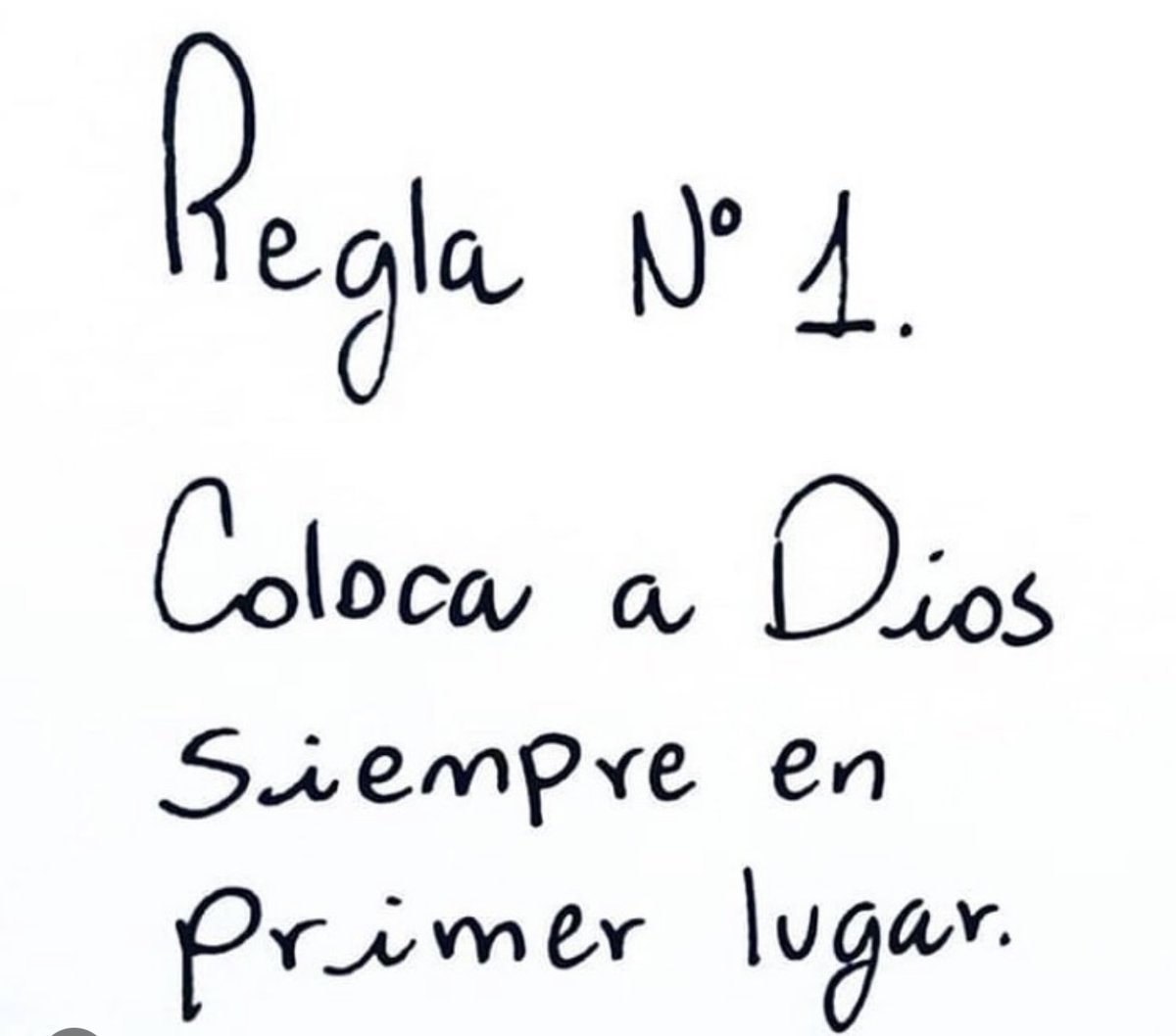 chicuela's tweet photo. Regla número uno… https://t.co/cgjQ4YjQ97