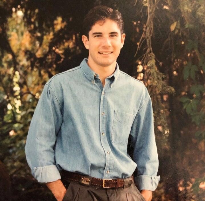 Banjamin_walter's tweet photo. I can still see that smile on my face afar so many years..
.
.
#beautifulflowers#naturephotography#flowers#followersofinstagram#sakurabiossom #relatable #humor #pazurki #sitonit #tourettes #uncletics #awareness #viraltiktok #manila #philippines #orlando https://t.co/xxS1QrgnvZ