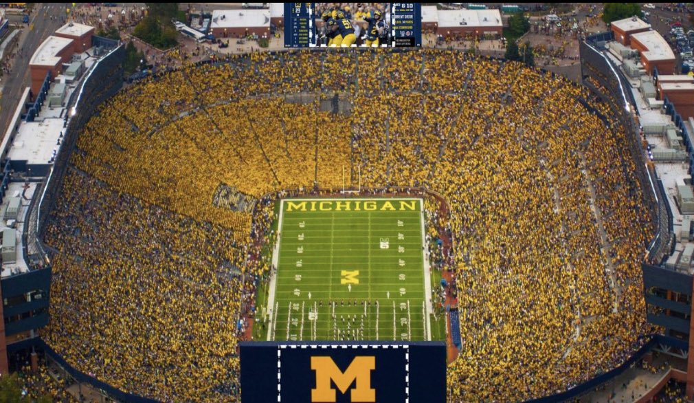 Extremely blessed to receive an offer from the University of Michigan! 

<a href="/CoachKCampbell/">Kirk Campbell</a> @CoachJim4UM